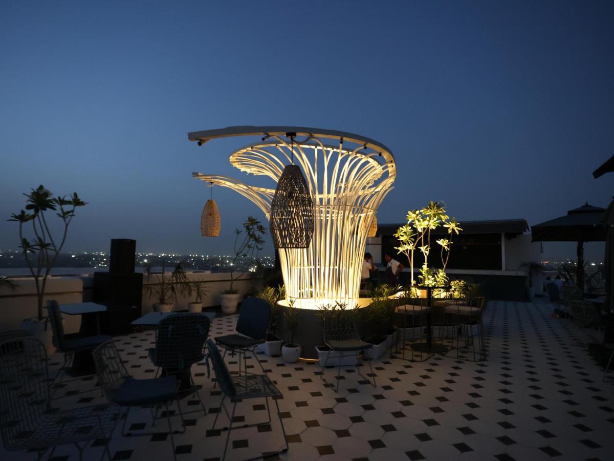 The Fern Habitat, Jaipur酒店 外观 照片